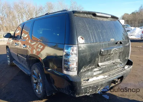 2007 Chevrolet Suburban 1500 Ltz из США, поврежденный, VIN 1GNFK16347J324737